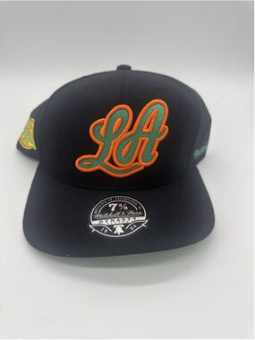 Mitchell & Ness LA Lakers 2010 Finals Fitted Hat 7 3/8